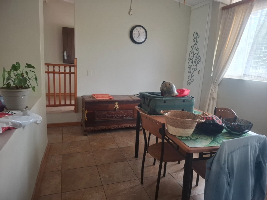 To Let 3 Bedroom Property for Rent in Suidrand Free State